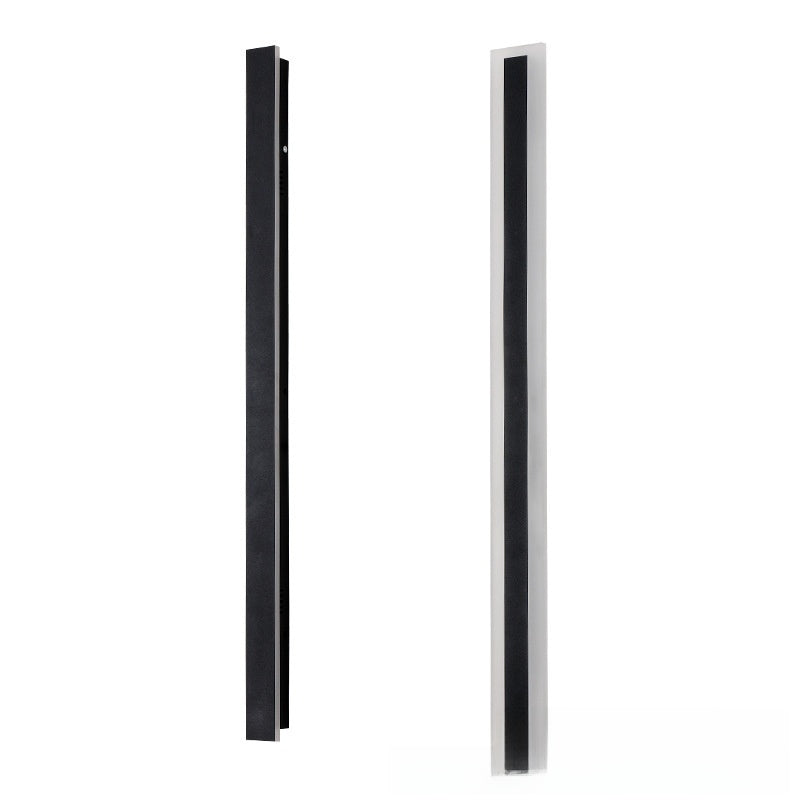 Outdoor waterproof wall lamp