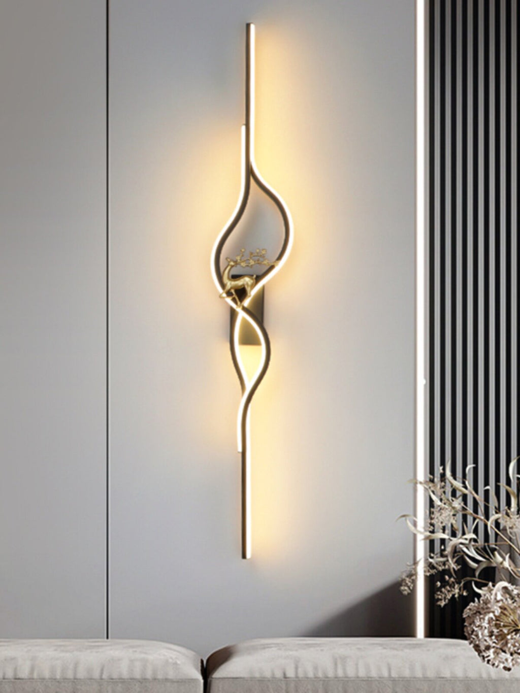 Modern Minimalist LED Strip Wall Lamp