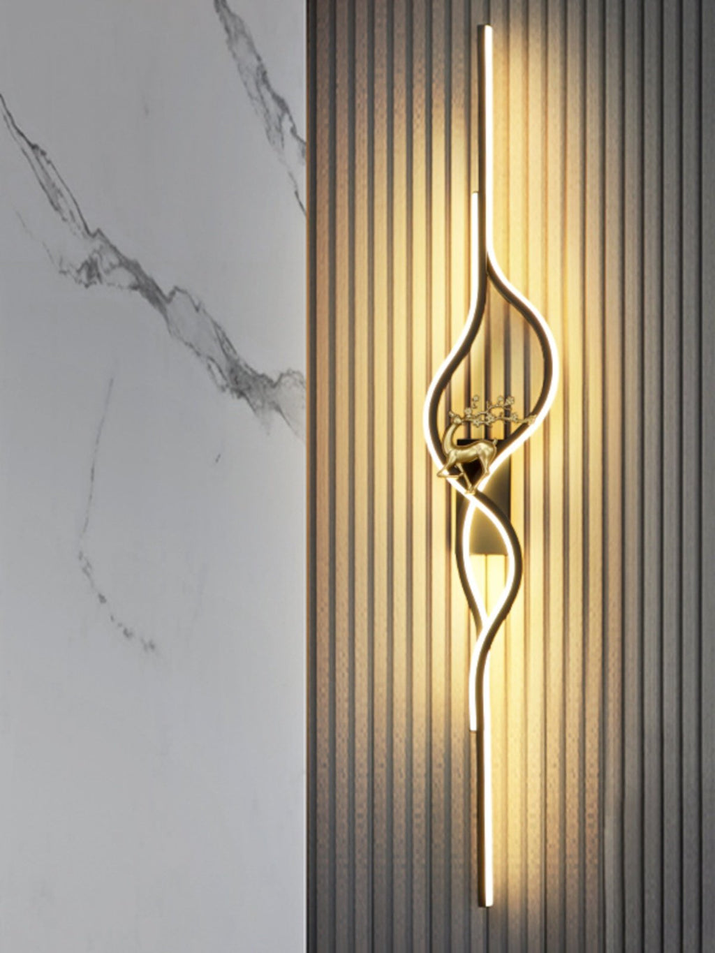 Modern Minimalist LED Strip Wall Lamp