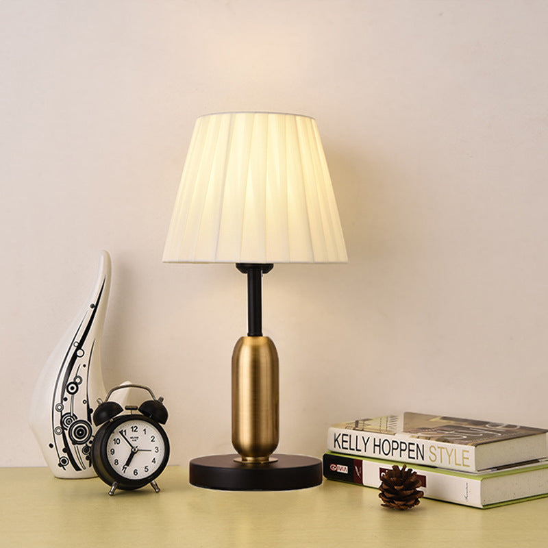 European Retro Table Lamp Touch Control Nightstand Light